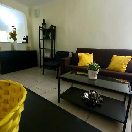 Casa Vacanze Limoni شقة *